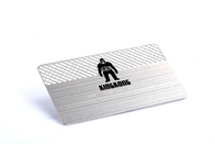 Schnitt silberne Metallkarte KingKong durch die Platte, die Logo Original Steel Finish ätzt