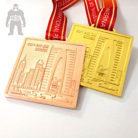 Goldene silberne Metallquadrat-Medaille für Trophäen-Edelstahl-Material