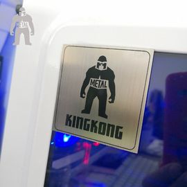 Bürsten-Effekt-Druck-Schwarz-Metall-Namensschilds für Handtaschen KingKong fertigten besonders an