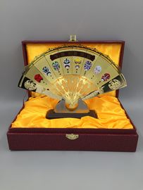 Damen-Handtanzen-Metallfalten-Fächer-Goldfarbeheiratsornamental