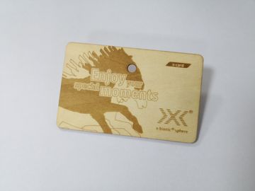 Geschäfts-Mitgliedskarte der Kreditkartengröße-CR80 hölzerne mit Chip NFC IC 13.56MHZ