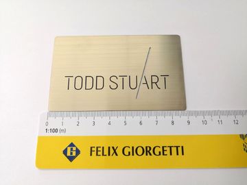 Laser-Schnitt-Logo gravierte Metallvisitenkarte der Gewohnheits-89x54x0.8mm Silber gebürstete