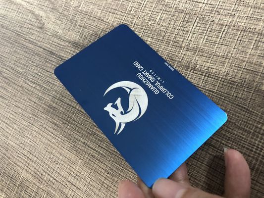 Blaue gebürstete Visitenkarten Mitgliedsvip 85x54mm Metall